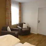 Weinhotel Stadtmuehle Beim Weingut Schauss 3*