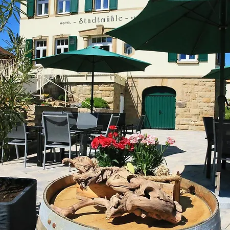 Weinhotel Stadtmuehle Beim Weingut Schauss Monzingen