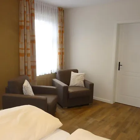 Weinhotel Stadtmuehle Beim Weingut Schauss 3*